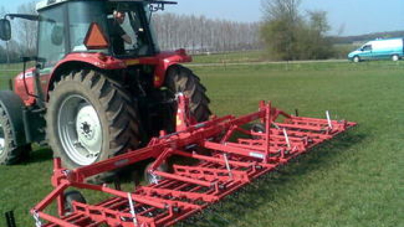 289940